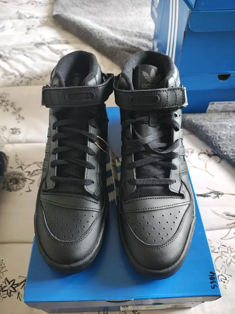 Zapatillas Adidas 42 - 2