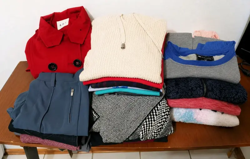 LOTE ROPA DE MUJER - 1