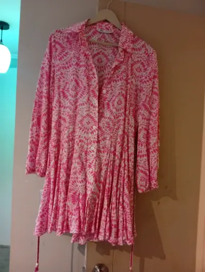 Vestido estampado rosado de manga larga - miniatura 1