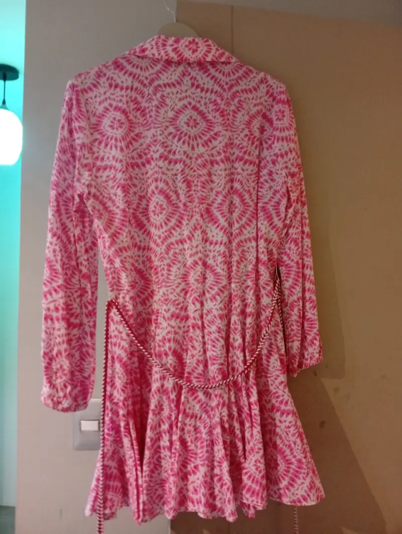 Vestido estampado rosado de manga larga - 2