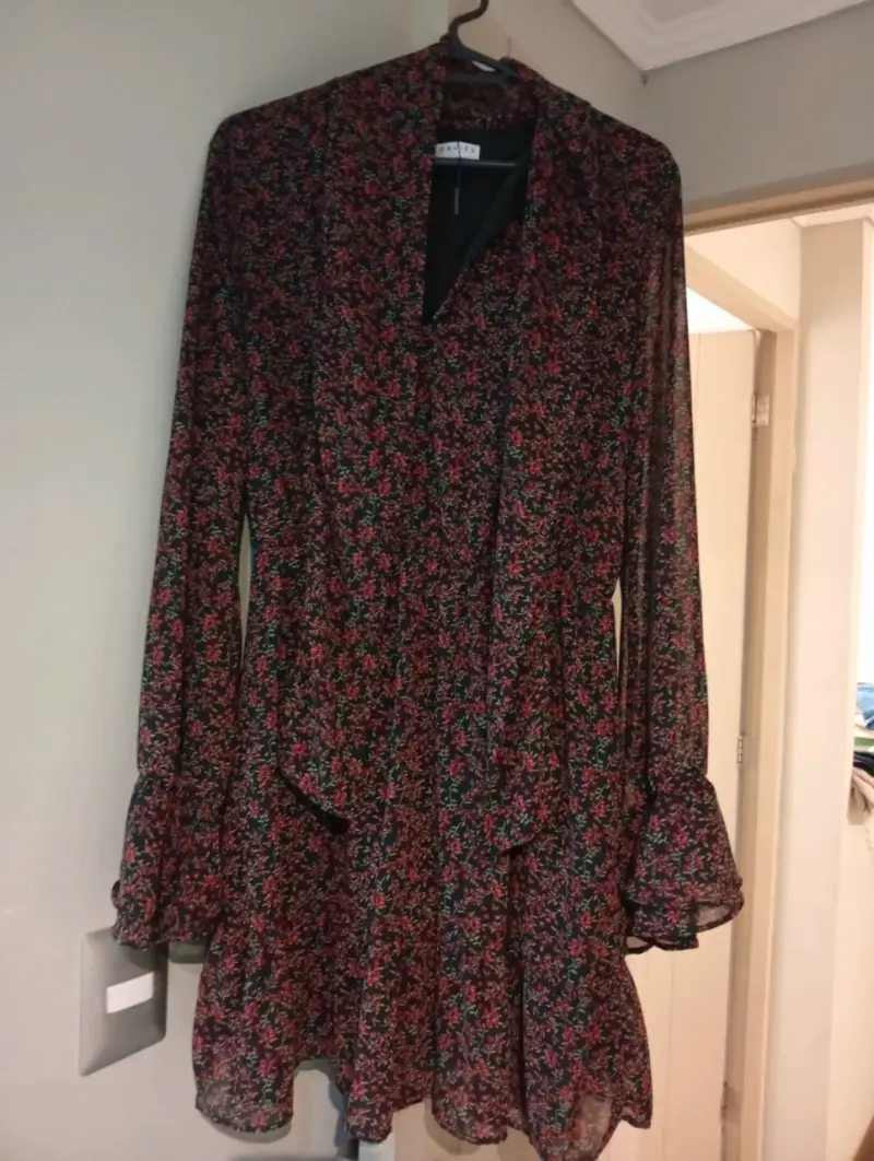 Vestido floral manga larga - 1
