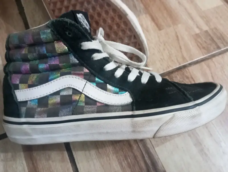 Zapatillas VANS con diseño a cuadros - 5