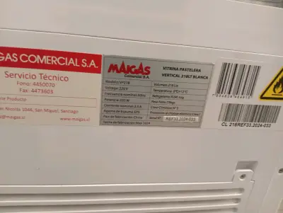 Vitrina vertical 218 litros Maigas - miniatura 2