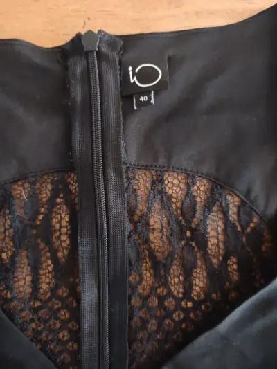 Vestido negro sin mangas IO Talla 40 - miniatura 2