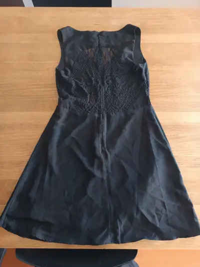 Vestido negro sin mangas IO Talla 40 - miniatura 4