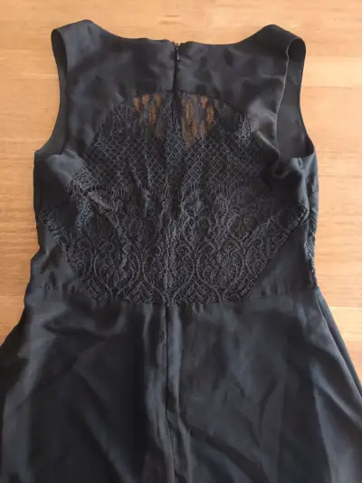 Vestido negro sin mangas IO Talla 40 - miniatura 5
