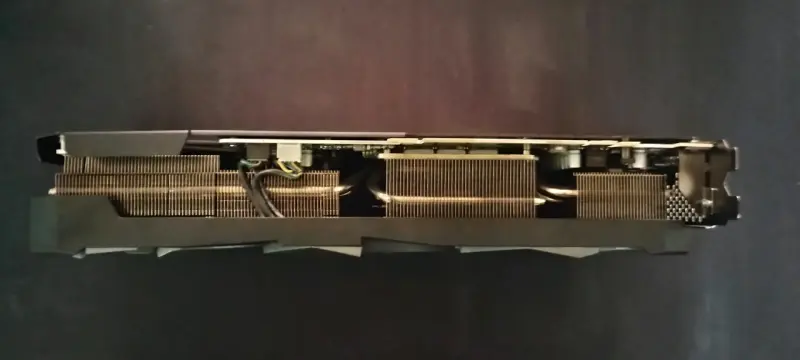 Tarjeta gráfica MSI triple ventilador - 4