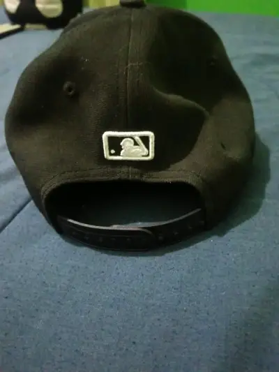 Gorra negra NY ajustable - miniatura 4
