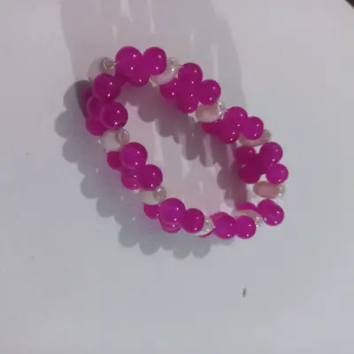 Pulsera elástica de cuentas rosas - miniatura 2