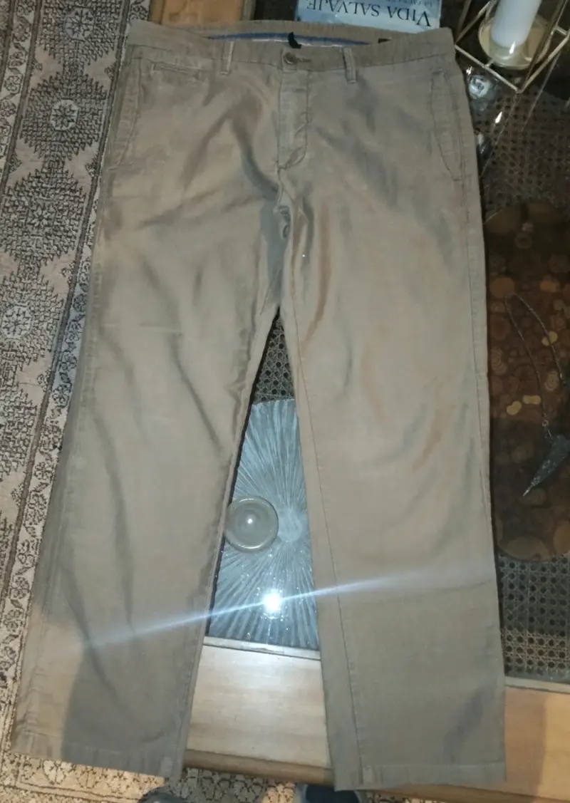 Pantalones beige Benetton