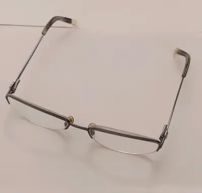 Marco de entes ópticos metálicos de mujer - miniatura 3