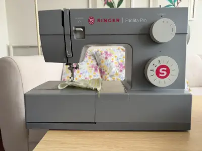 Máquina de coser Singer Facilita Pro - miniatura 1