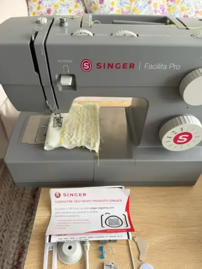Máquina de coser Singer Facilita Pro - miniatura 3
