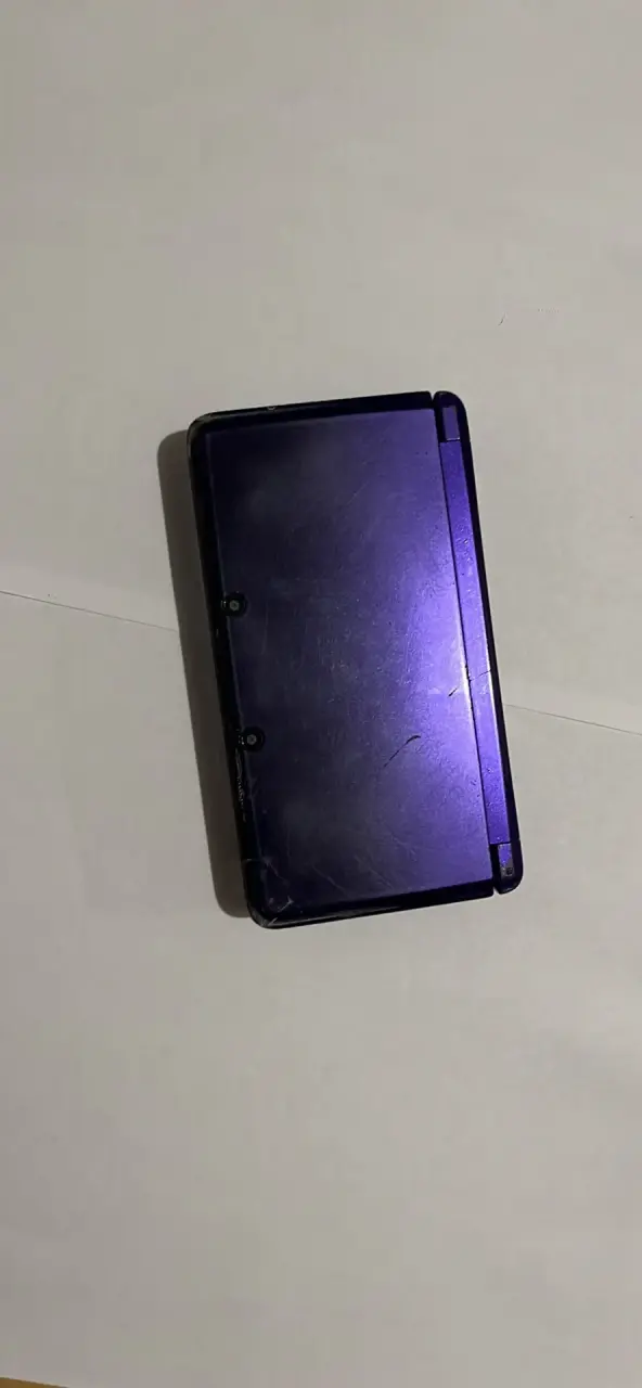 Nintendo 3DS Midnight Purple (Edición Morada) - 4