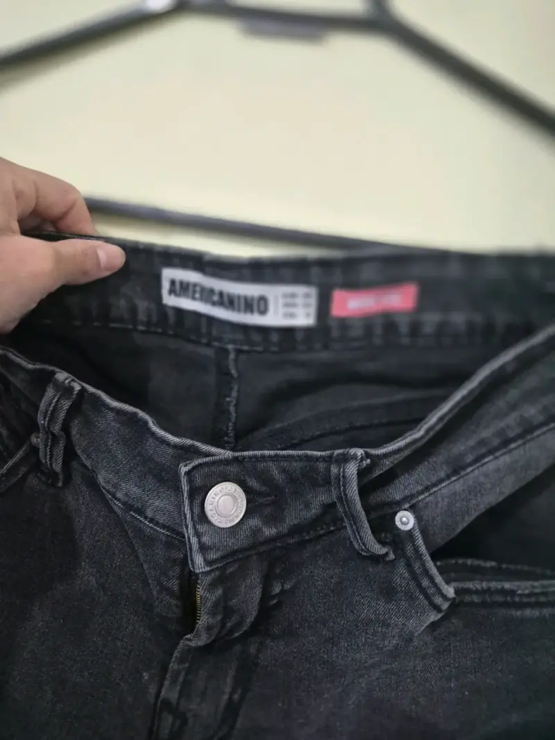 Jeans negros acampanados - 2