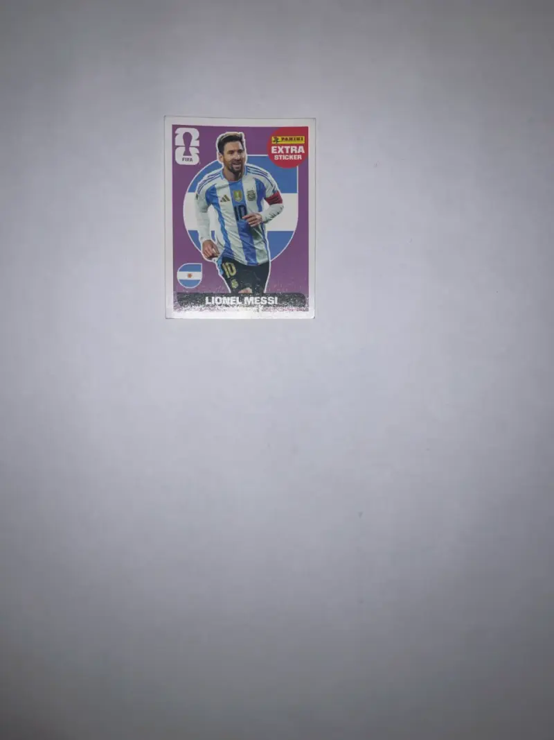 Lámina Panini Lionel Messi extra sticker FIFA - 1