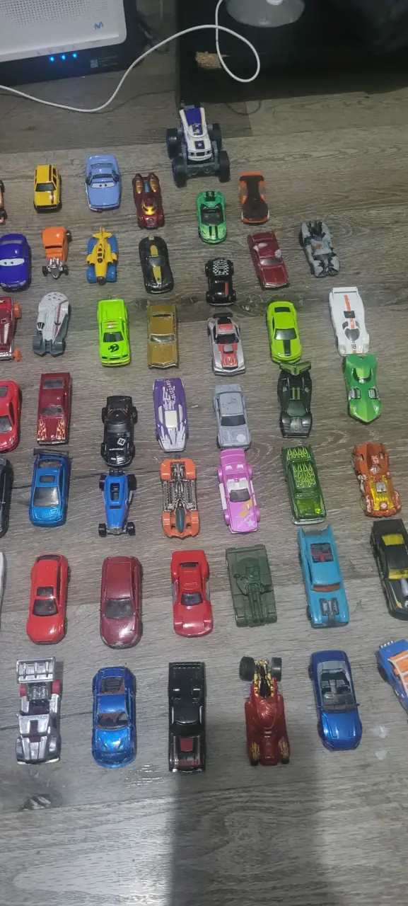 Lote de autos de juguete - 3