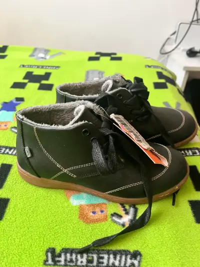 Botines negros de niños nuevos - miniatura 3