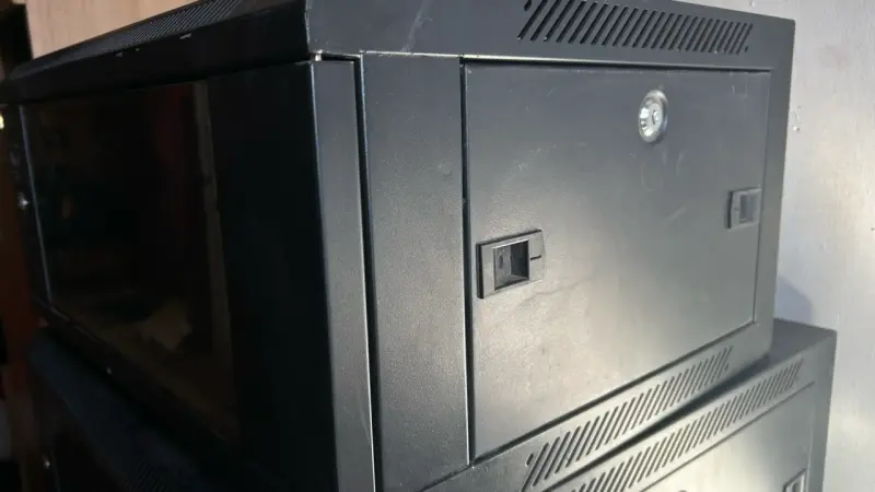 REMATE Rack de redes 4U - 4