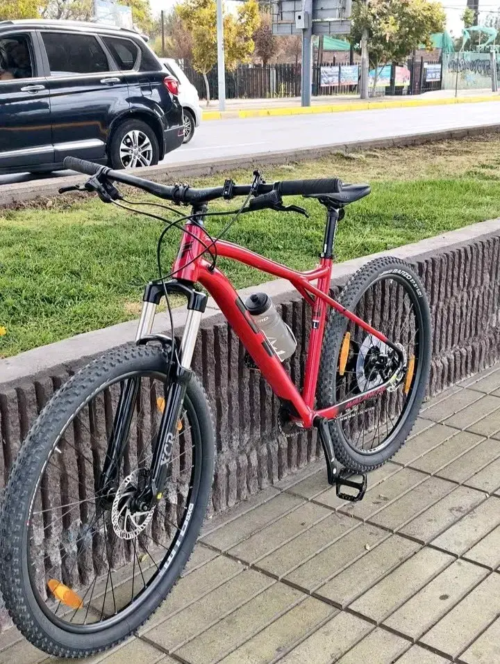 Bicicleta gt nueva con boleta - 1