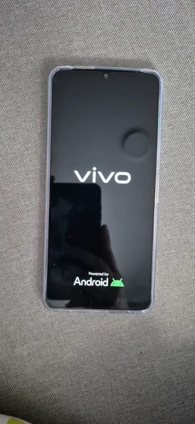 Celular  Vivo Y04 - miniatura 1