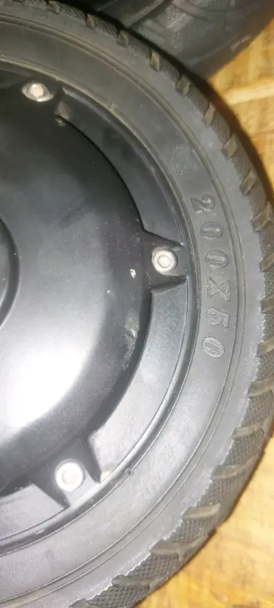 Rueda para scooter eléctrico - miniatura 5
