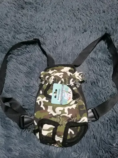 Mochila camuflaje para mascotas - miniatura 1