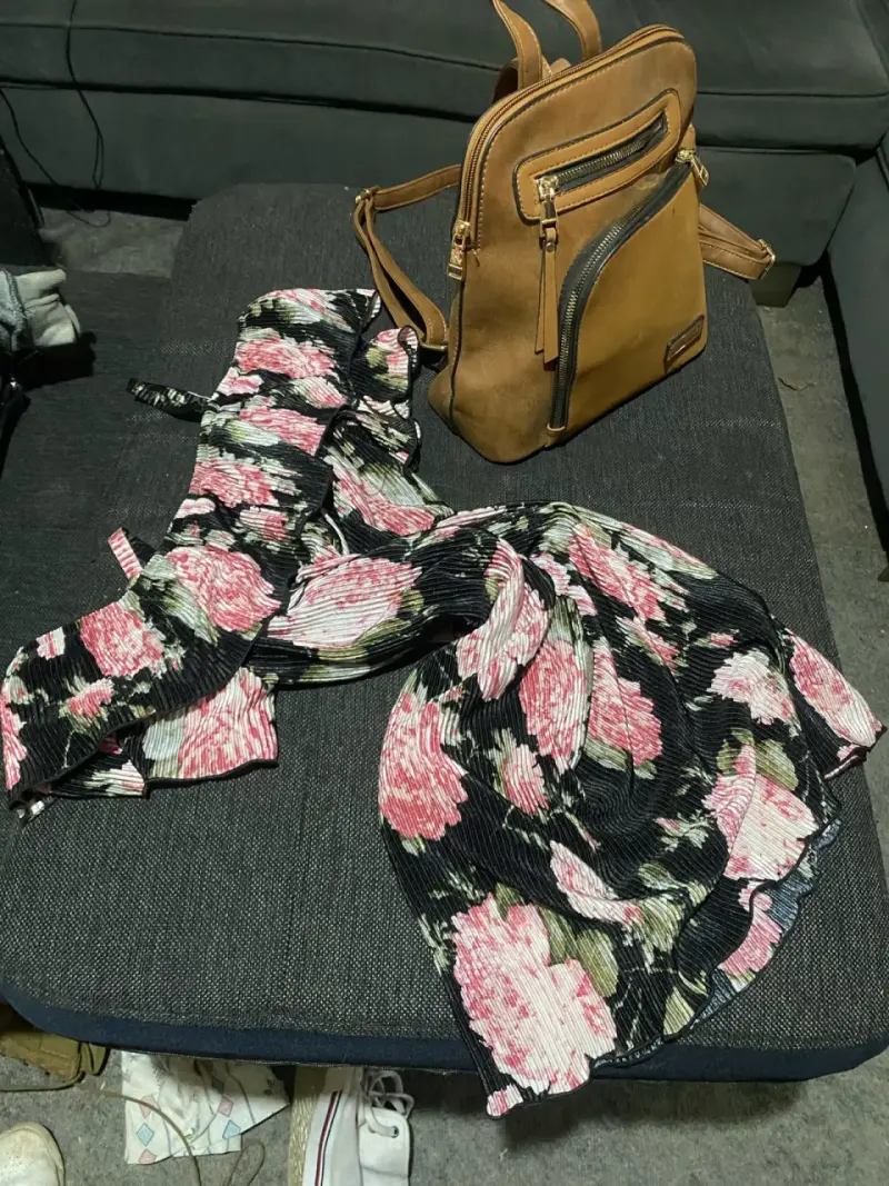 Vestido floral plisado - 1