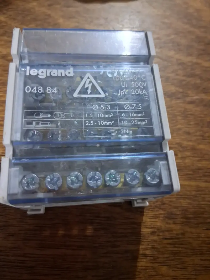 Bloque de distribución Legrand