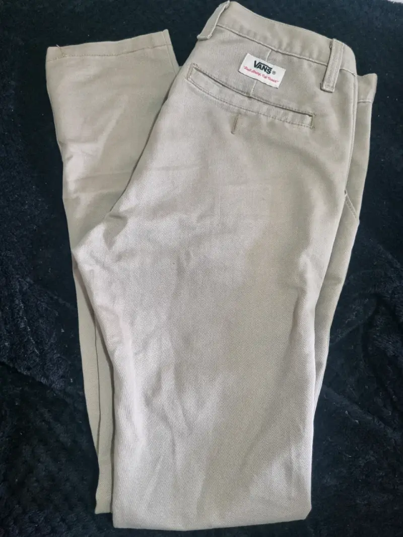 Pantalones beige Vans casuales - 2