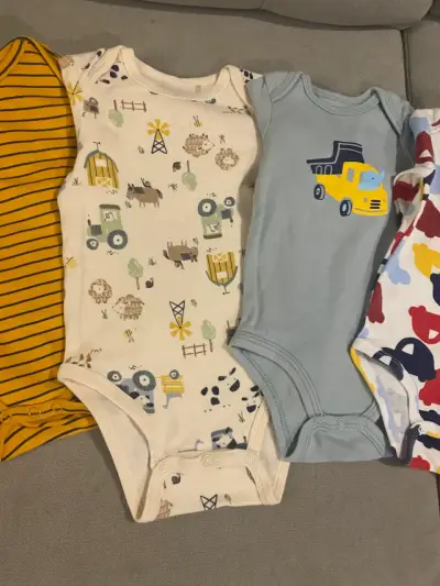 Lote de bodies para bebé - miniatura 3