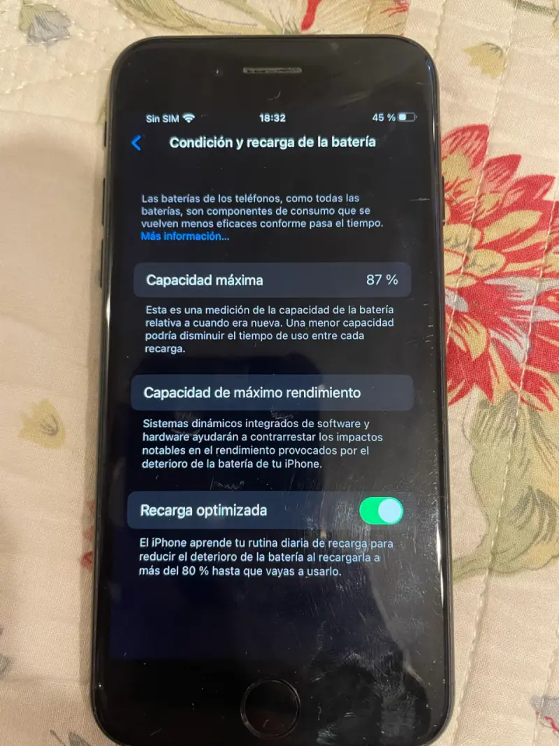 iPhone 7  negro en buen estado - 3