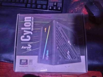 Tarjta vid ASUS GTX 1050 Ti + Fuente de pode - miniatura 2