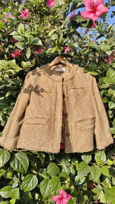 Chaqueta de tweed dorada M.K - miniatura 2