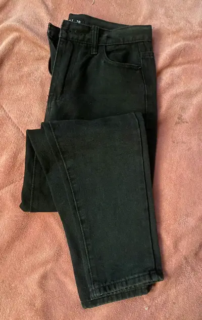 Pantalones de mezclilla negros - miniatura 1