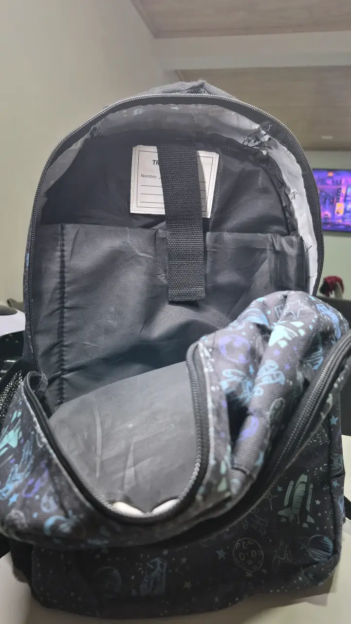 Mochila infantil estampado espacial - 4