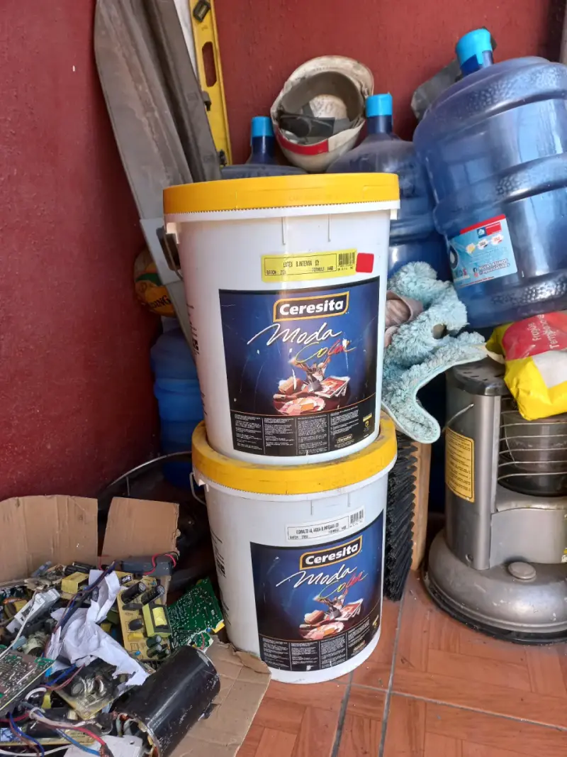 Pintura látex Ceresita 20L COLOR AZUL MARINO - 2