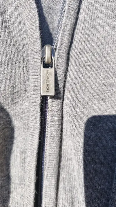Chaqueta gris con cierre - miniatura 4