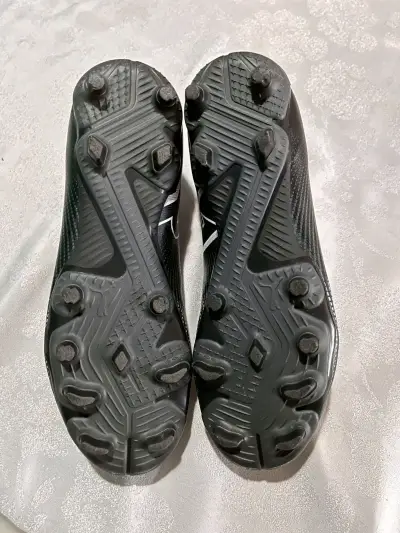 Botines de fútbol Puma negros - miniatura 4