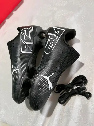 Botines de fútbol Puma negros - miniatura 5