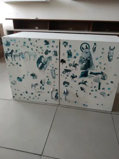 Gabinete o estante de cocina - miniatura 1