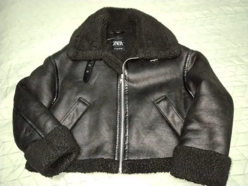 Chaqueta negra Zara con forro - 2