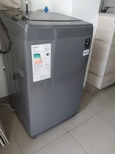 Lavadora Midea 9.5 kg automática - miniatura 2
