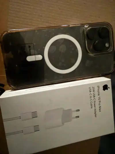 iPhone 15 Pro Max - miniatura 2