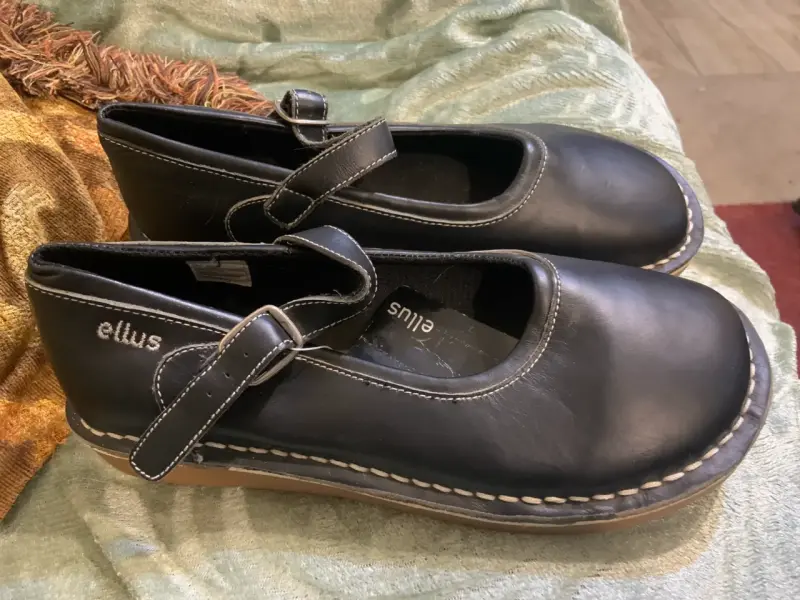 Zapatos negros de cuero Ellus 37 - 1