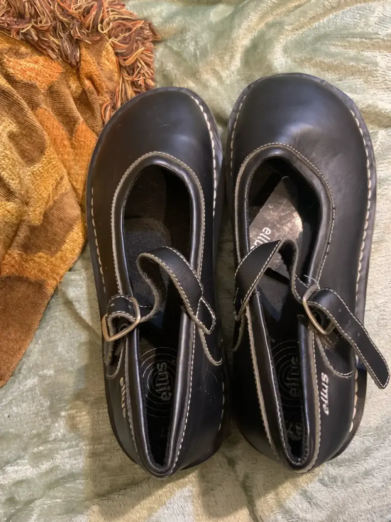 Zapatos negros de cuero Ellus 37 - 2