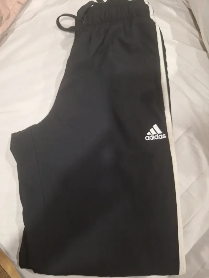 Pantalón deportivo negro Adidas - 1