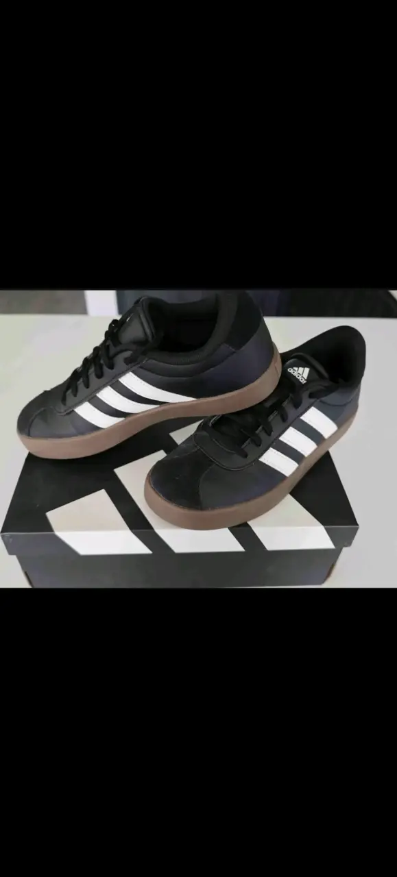 Zapatillas deportivas negras - 2