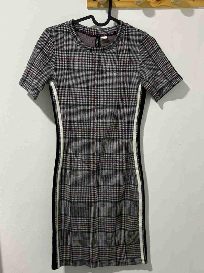 Vestido corto a cuadros