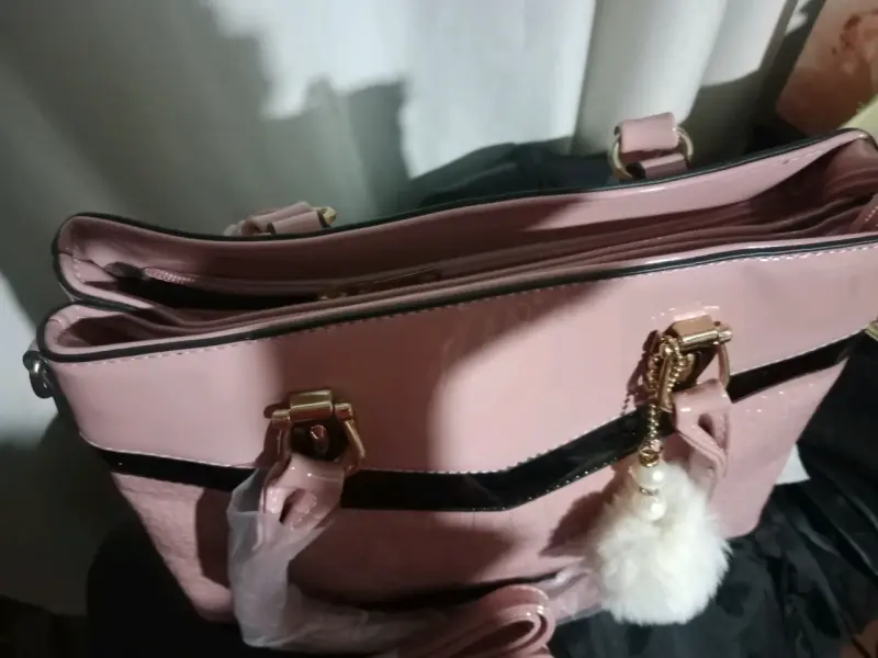 Cartera rosa elegante - 3